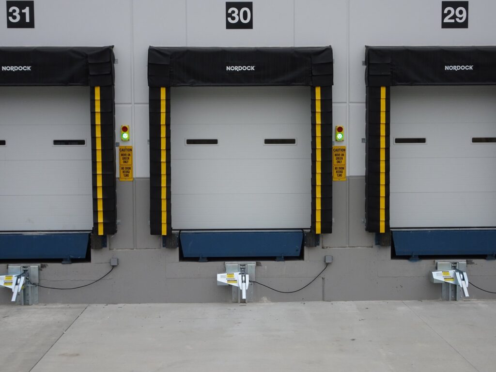 Dock Doors solutions for Tennessee and Kentucky industrial facilities, The Bailey Company Inc.